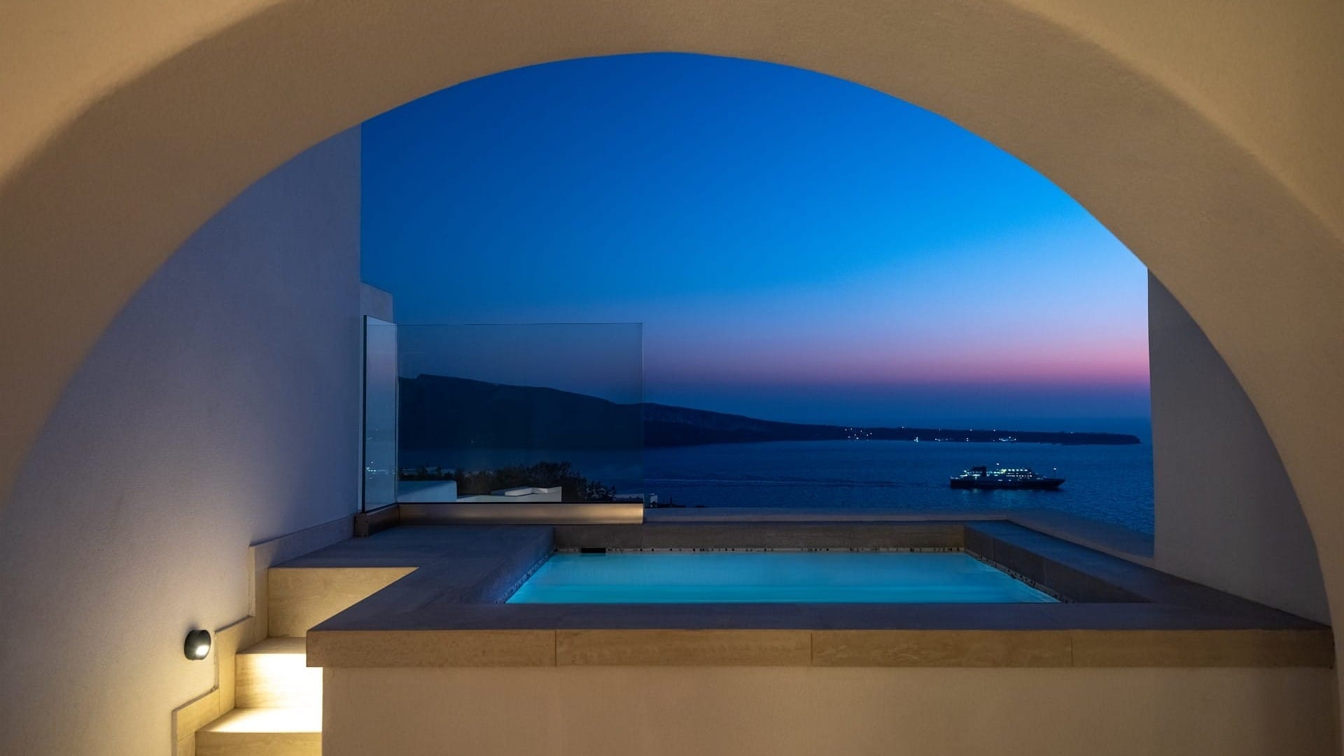 Sunset & Sea View Suite with Jacuzzi
