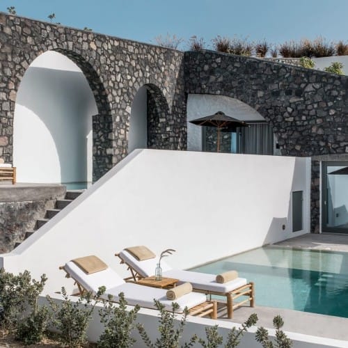 Pure Suite with Pool or Jacuzzi