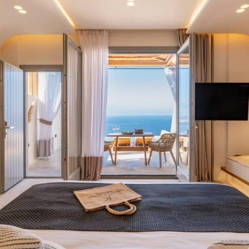 Unwind Sunset & Sea View Junior Suite with Pool
