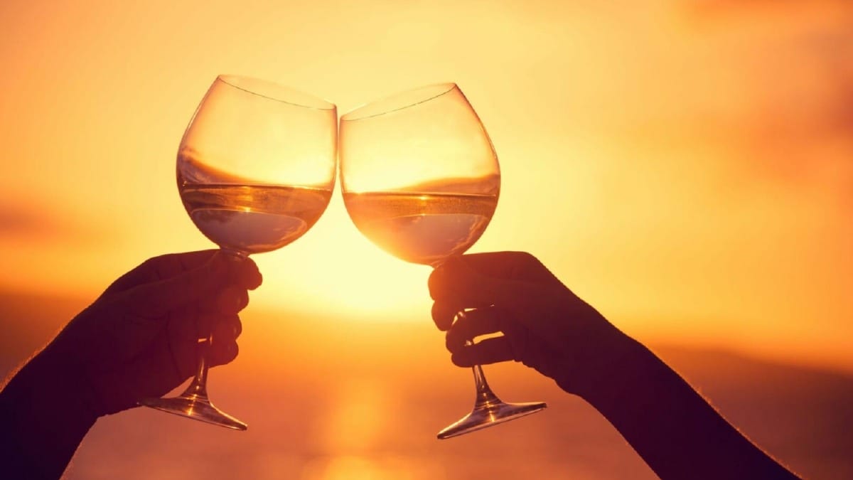Santorini wines