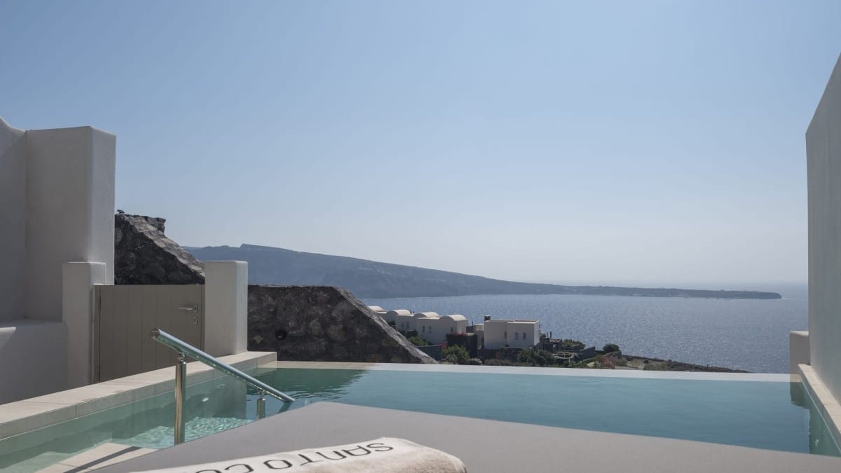 Two-Bedroom Sunset & Sea View Suite with Pool